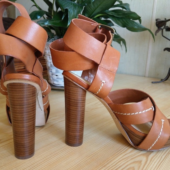 Nine West Leather Sandal (6 1/2) - Picture 2 of 4